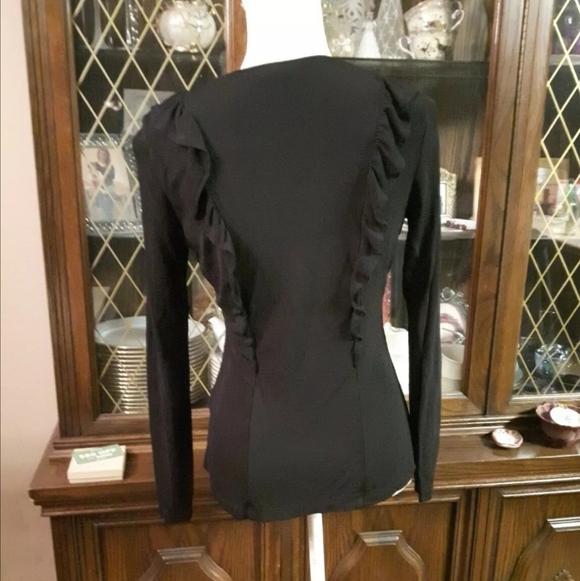 size S H&M black Scooped Ruffled Blouse - Picture 3 of 8